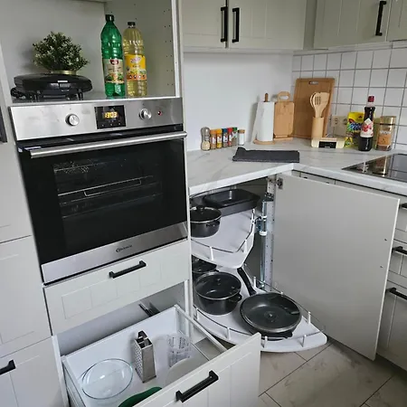 Cozy House And Free Parking برلين